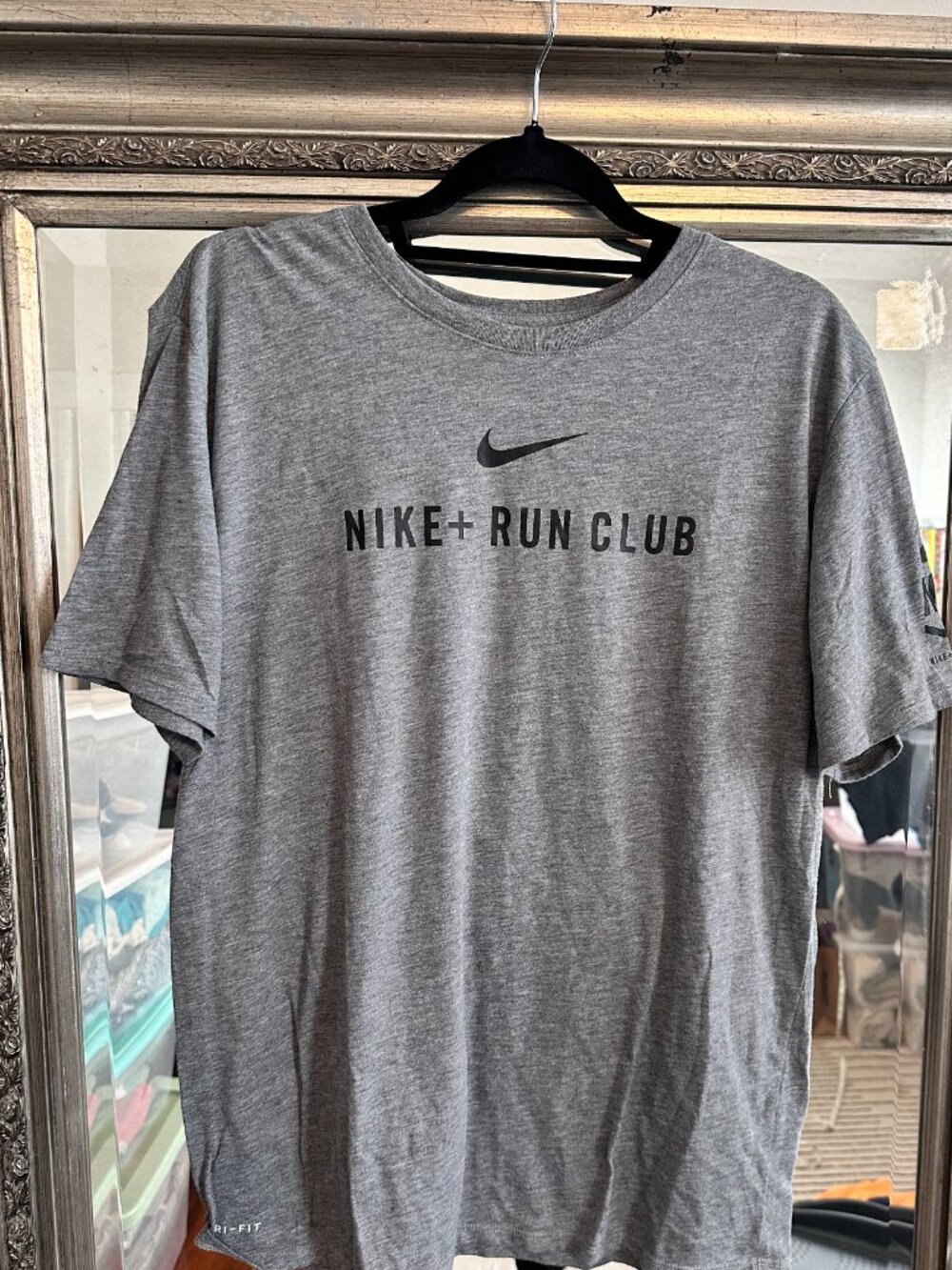Mens Nike Run Club Dri-fit Tee